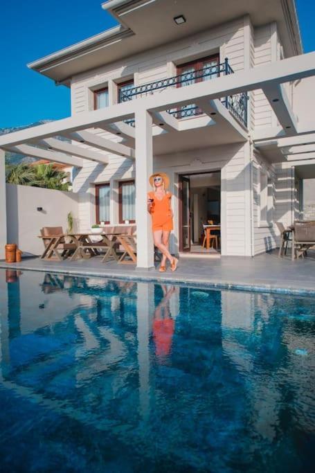 Havuzlu Korunakli Jakuzili Villa Fethiye Exterior foto